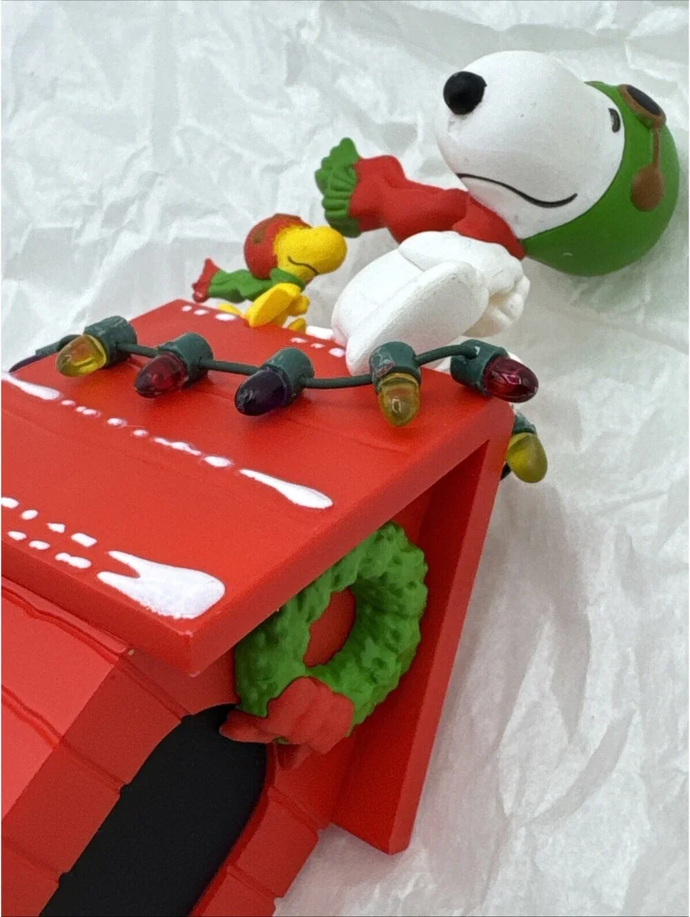 2010 Hallmark A Pair of Aces Ornament Snoopy Woodstock Peanuts Dog House New